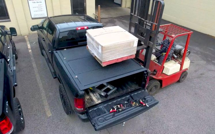 How Much Weight Can You Put On A Tonneau Cover?