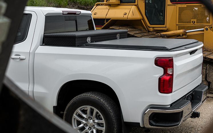 What Are Tonneau Covers Made Of?
